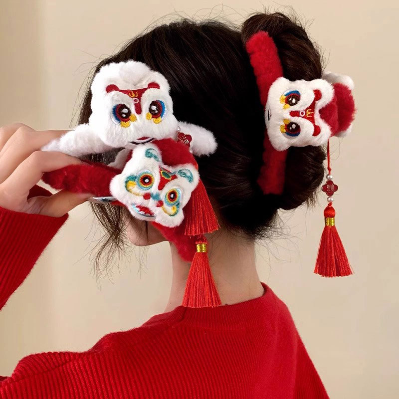 1pc Lion Dance Tassel New Year - đánh giá và giá Travel Accessories Aesthetic