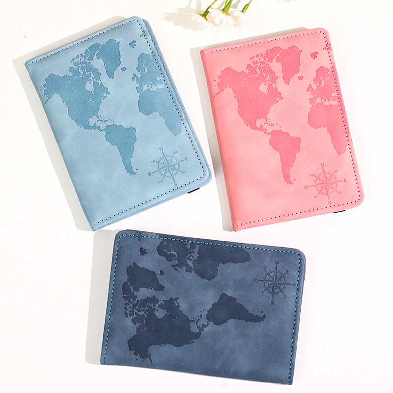 New Map Printed Passport Holde - đánh giá và giá Travel Accessories India